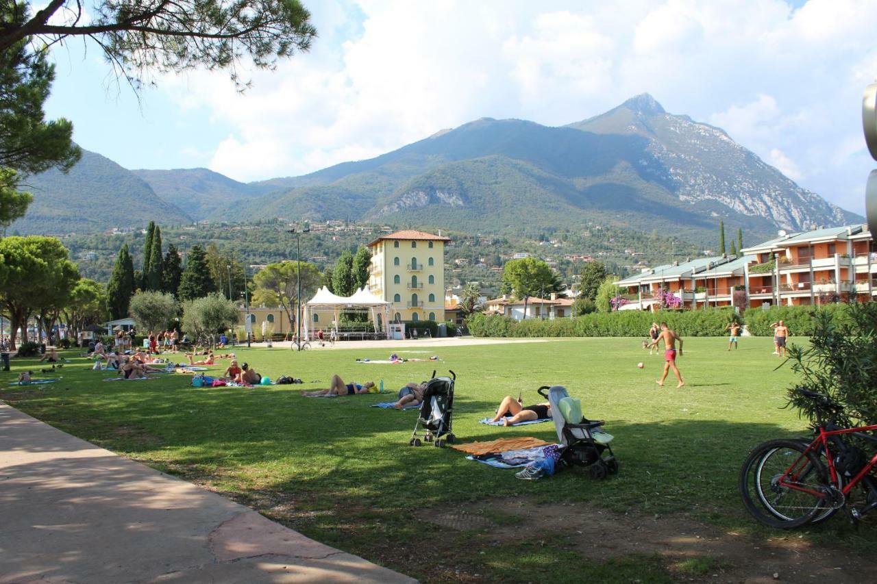Appartamento Tre Ulivi Toscolano Maderno Extérieur photo